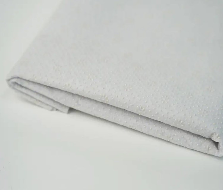 Waarom worden antisliptapijten een essentiële keuze voor moderne huizen?